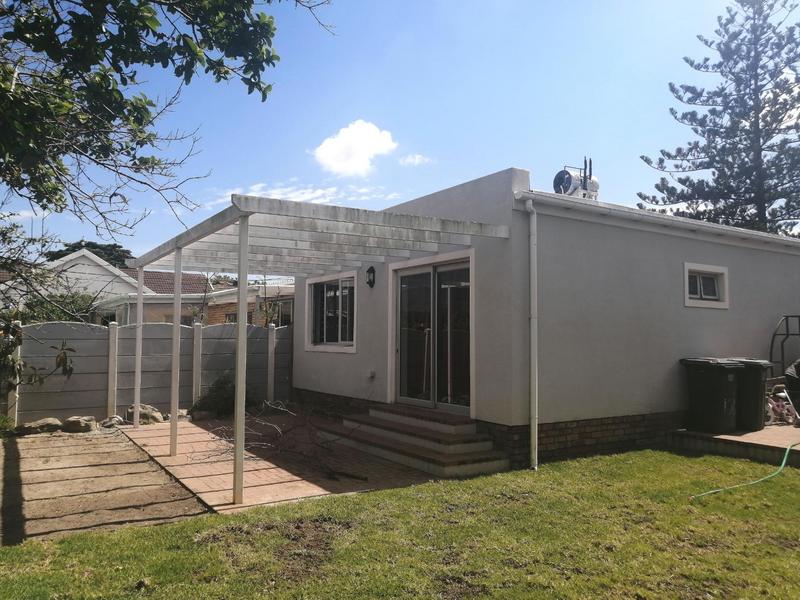 To Let 3 Bedroom Property for Rent in Plumstead Western Cape